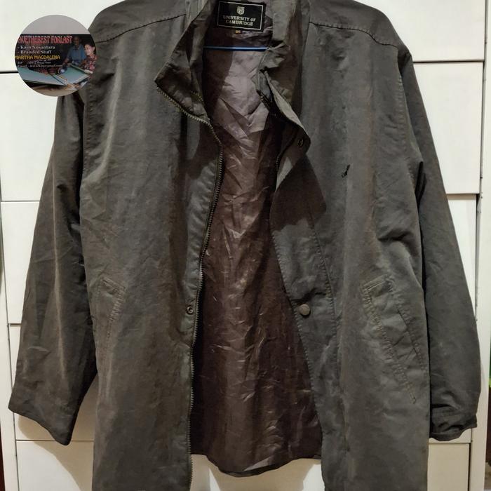 Thrifting jaket suede Univ of Cambridge