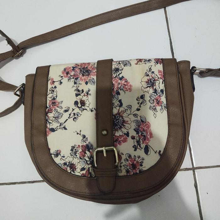 Tas Selempang wanita American Eagle