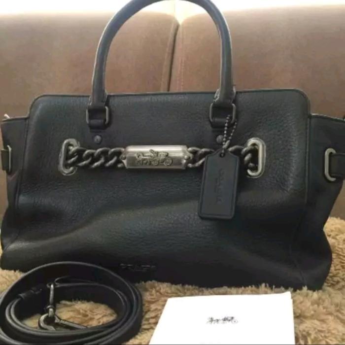 Preloved Coach Blake Black
