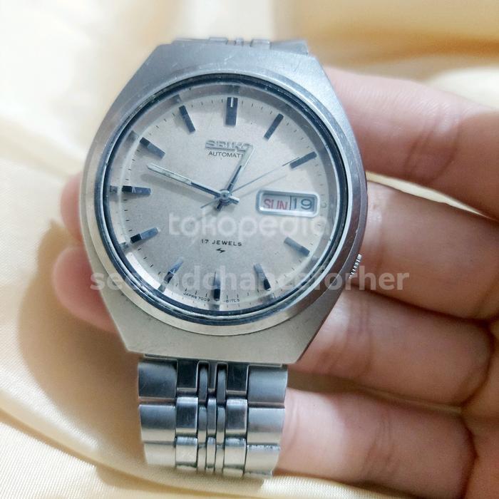 PRELOVED JAM TANGAN PRIA MERK SEIKO WATER RESISTANT 7009 - 8140 JAPAN