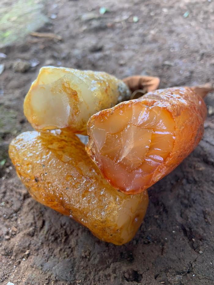 Brown Yellow Grey Crystal Quartz Rough Rock Agate Raw Stone Chalcedony Kalsedon Bahan Batu Akik Bio 