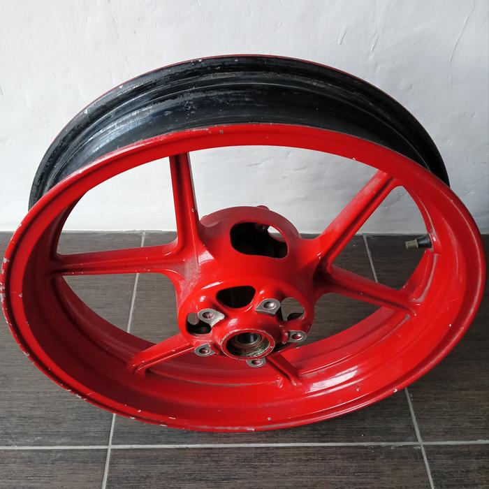 velg depan Kawasaki ER 6 limbah moge