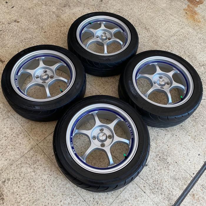 velg mobil bekas r16 advan rg-1 ring 16x7 et 40 pcd 4x100 dan ban 651 sport jazz, yaris, mobilio.