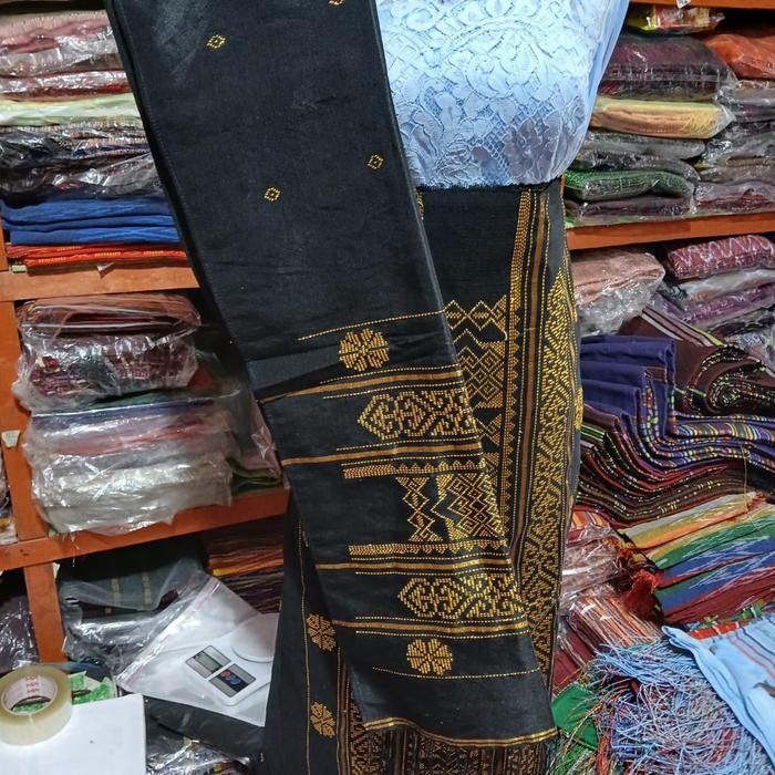 SUTRA HONGKEING KEPALA TUMTUMAN SONGKET BATAK TENUN SIANTAR