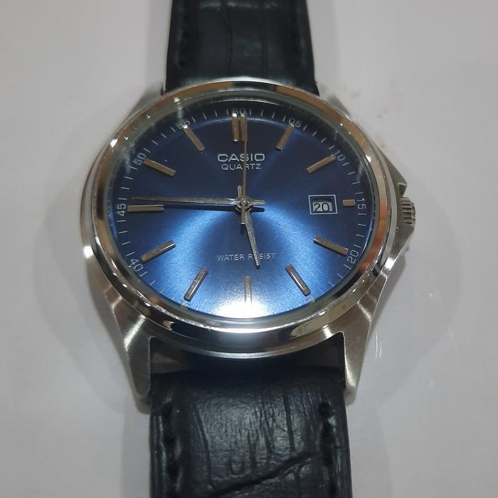 Jam tangan pria casio mtp 1183 Dial biru all stainlees steel Bekas seperti baru