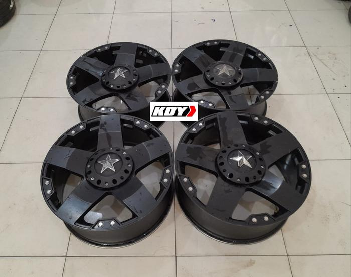 Velg Mobil Off-road ROCKSTAR R22 Lebar 9 Pcd 6X139,7 ET25 BLACK, BEKAS