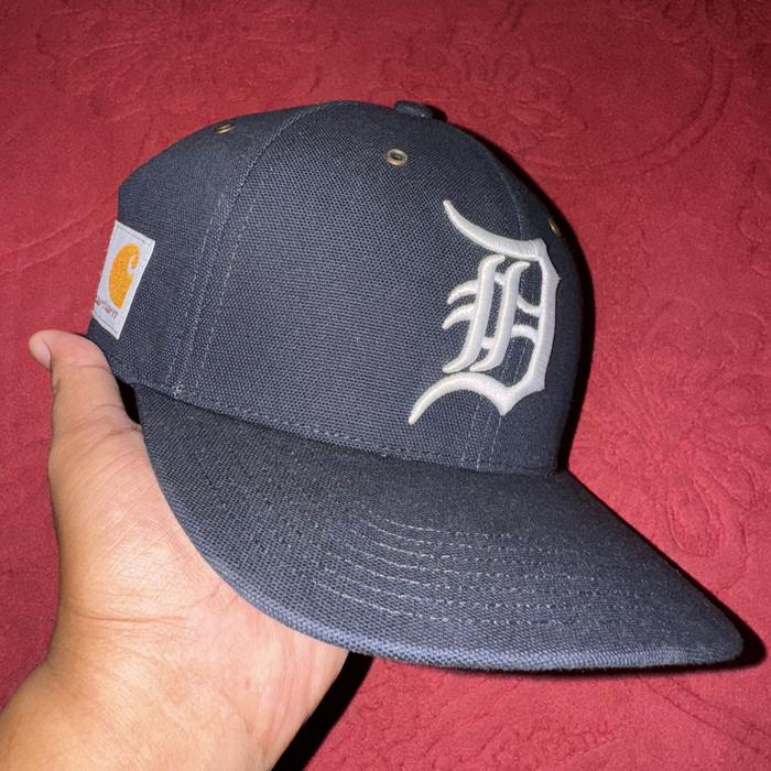 Topi Detroit 47captain x Carhartt