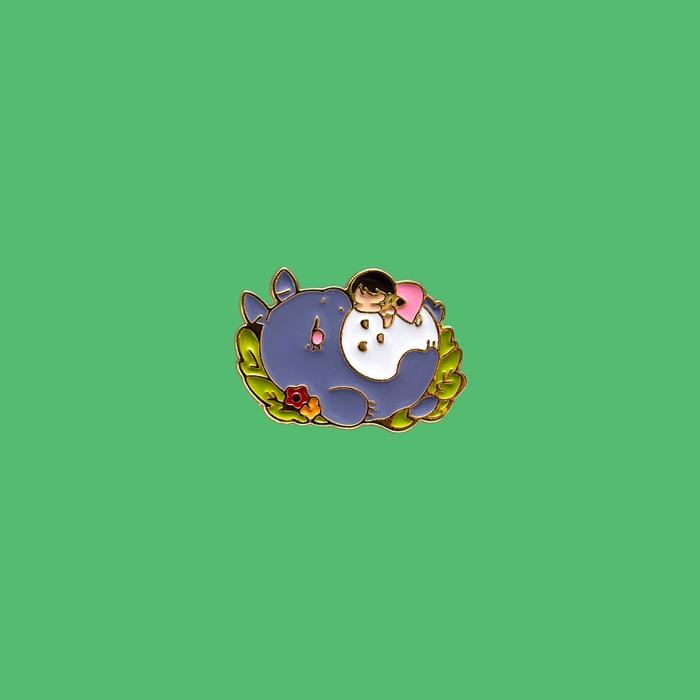 Bros Enamel Pin "TOTORO & MEI" Accessories