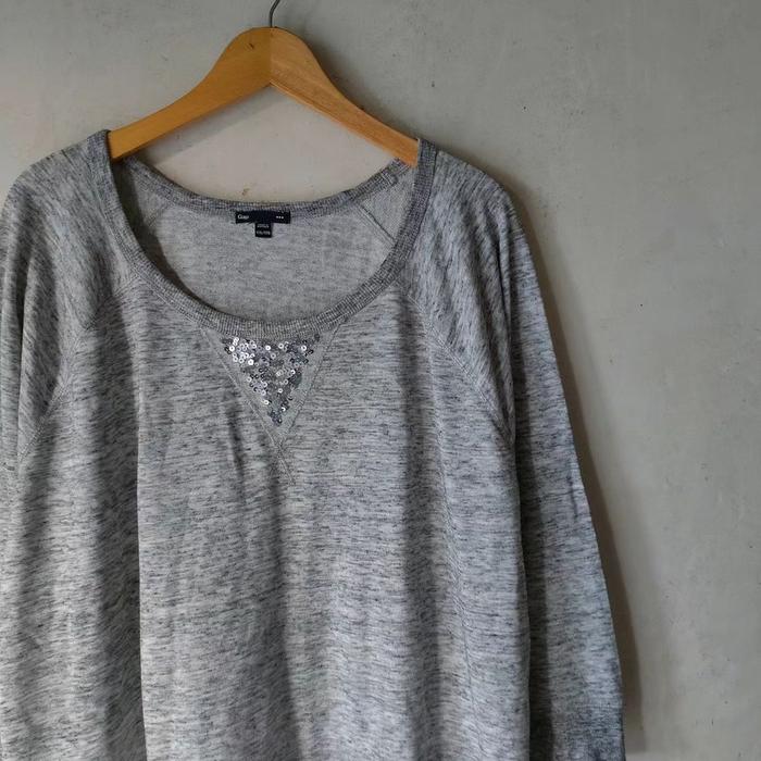 Crewneck GAP PEREMPUAN Size XL Original Second