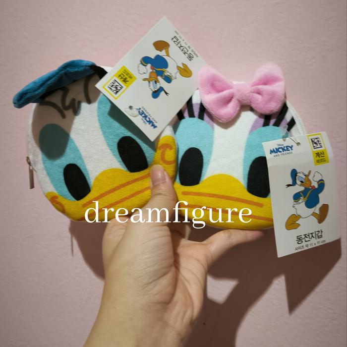 korean daiso disney fluffy pouch donald & daisy - dompet disney donald duck pouch