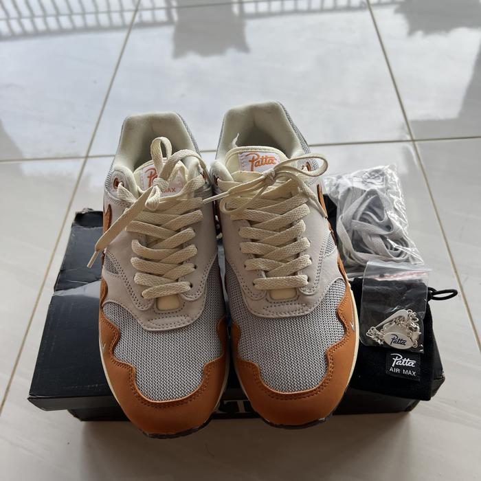 nike airmax 1 x patta monarch
