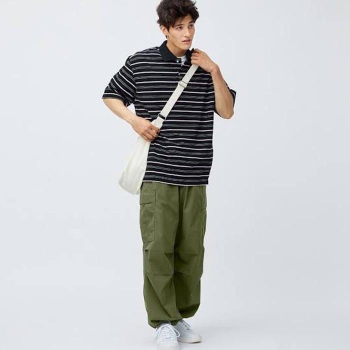 GU Uniqlo Cargo Superwide Pants