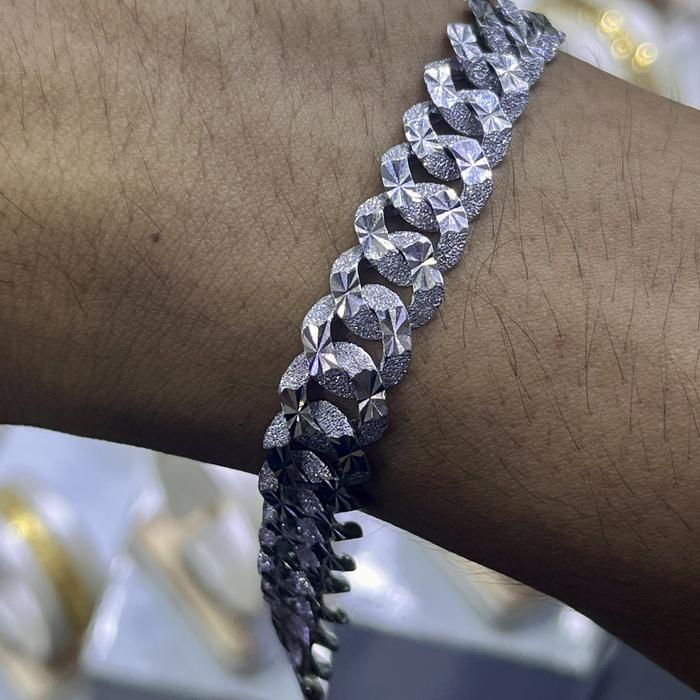 Gelang rantai sisik naga emas putih