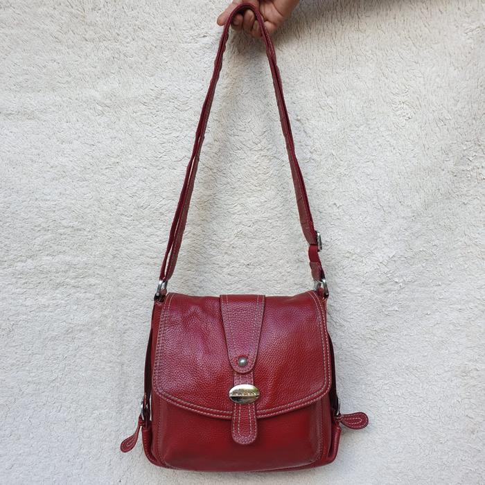 Tas Yearcon Wanita Selempang Sling Bag Kulit Asli Merah