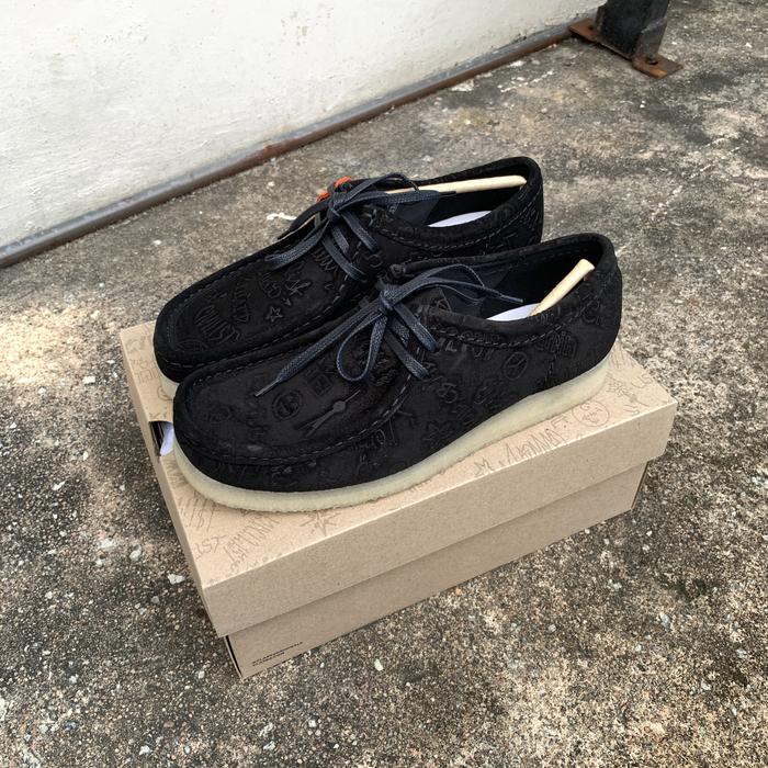CLARKS ORIGINAL WALLABE X CIVILIST BLACK