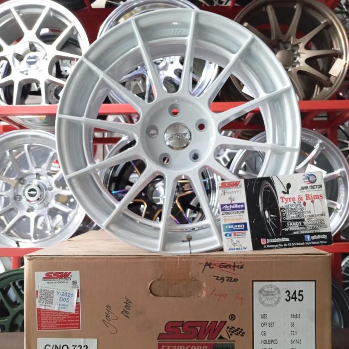 ssw 345 enkei spyder r18 5x114.3 lbr8,5 et35