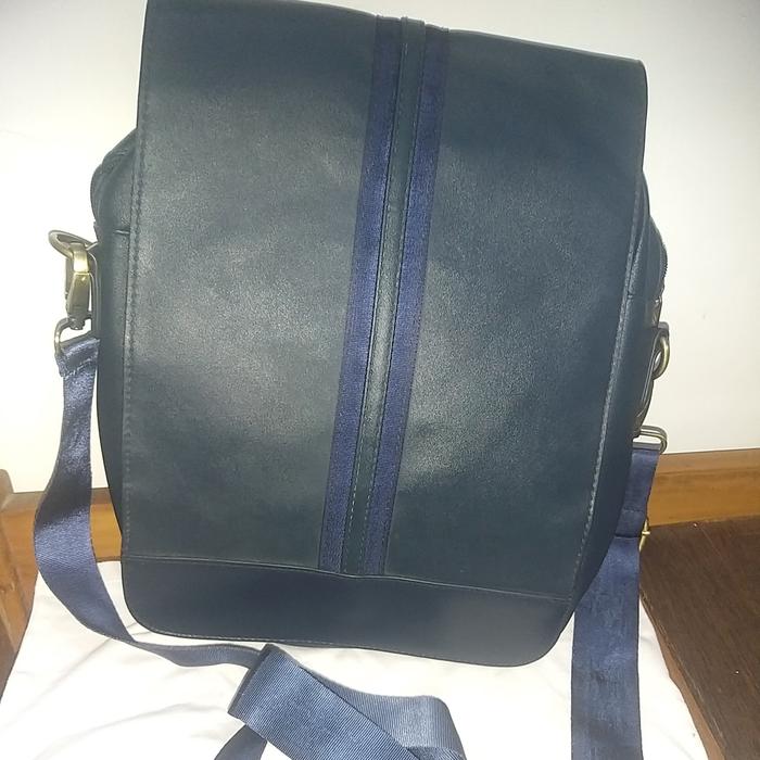 Tas selempang kulit Warna Navy Ballantines import second bekas bigsize