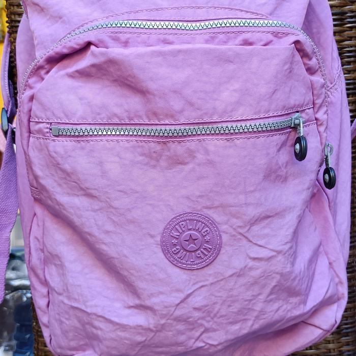 tas ransel wanita atau pria brand Kipling (Preloved pribadi).