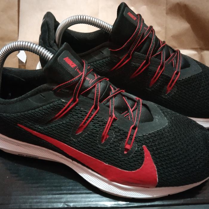 [LEBARAN SALE]  Dijual Nike Quest 2 Hitam Merah