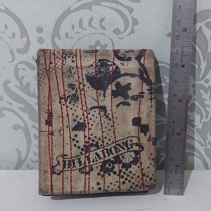 Dompet pria billabong preloved