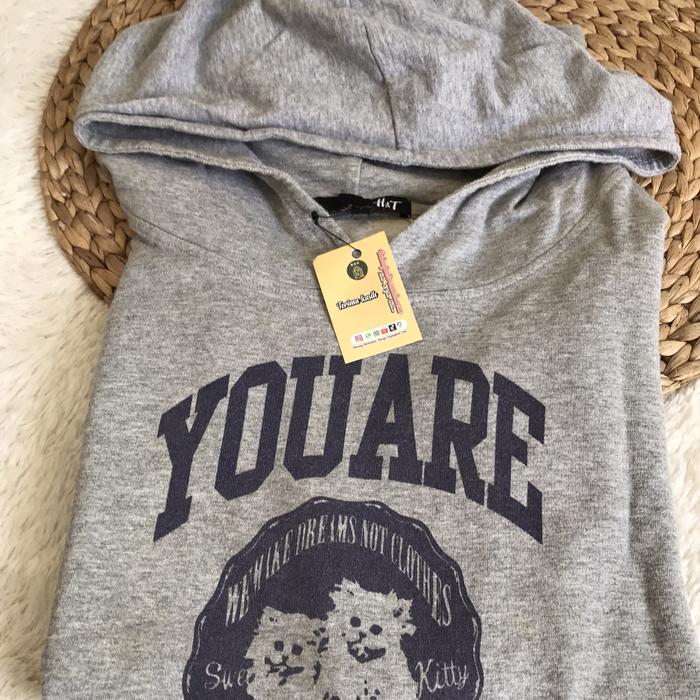 Hodie Pria H&T Branded thrifting