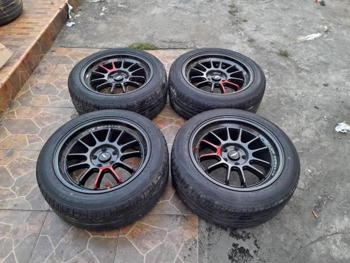Velg Mobil Second JF LUXURY Ring18 Lebar 8,5 5x114 Et35 +Ban 235 50 R18