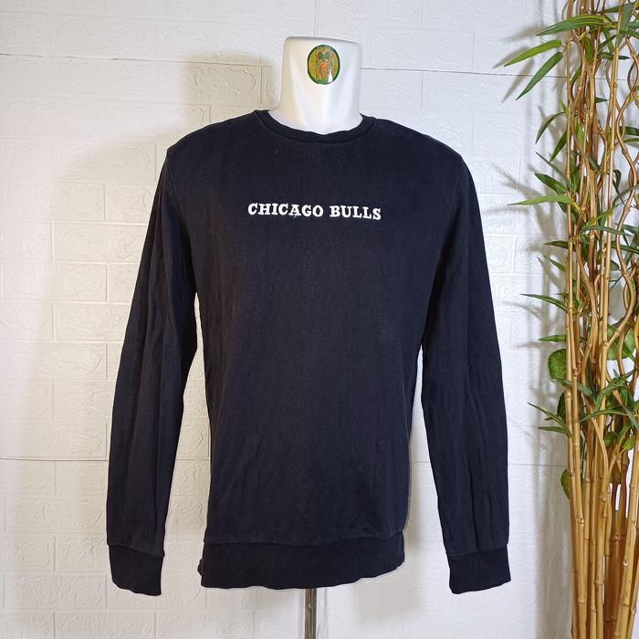 CREWNECK CHICAGO BULLS ORIGINAL, SIZE L (SECOND BRANDED) HITAM, CN0195