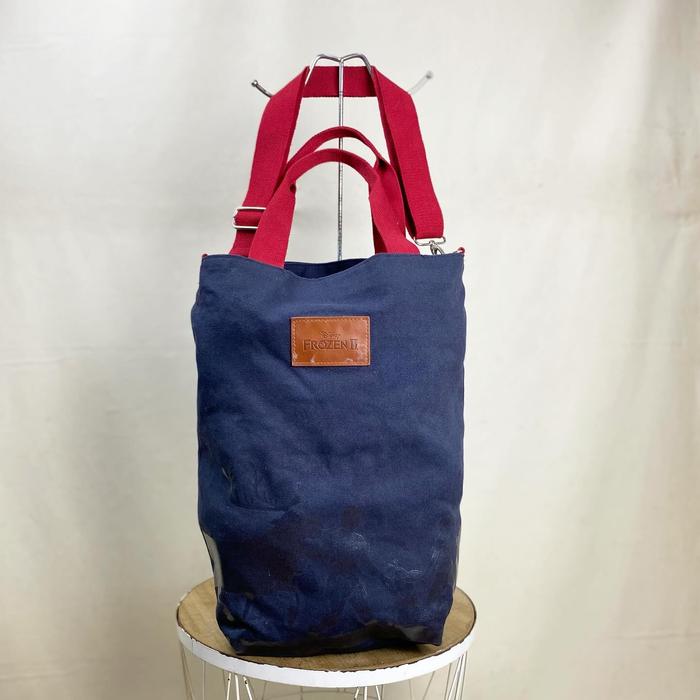 Tas Totebag & Slingbag D1SN3Y FR0Z3N 2