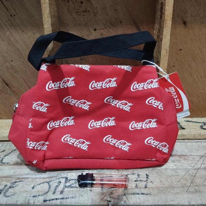 TAS TANGAN COCA COLA MINISO