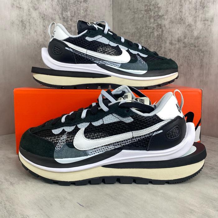 Sacai x Vaporwaffle Black White