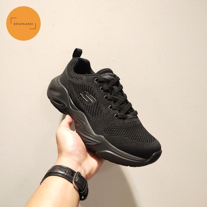 SEPATU PRIA TERBARU SKECHERS ORIGINAL SNEAKERS STAMINA AIRY SR FULL BLACK KEREN