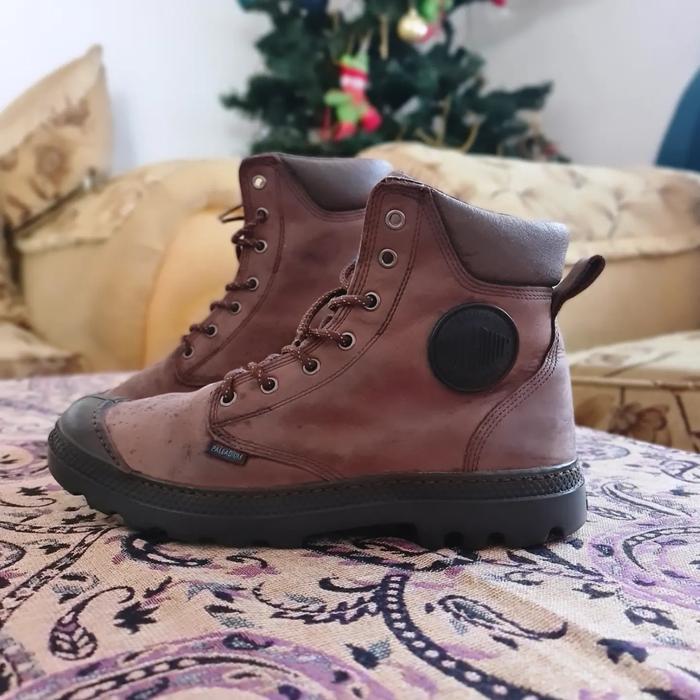 palladium pampa cuff wp lux
