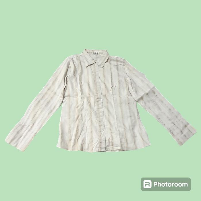 QQ KEMEJA CEWEK LENGAN PANJANG EPRISE SIZE L MOTIF GARIS-GARIS