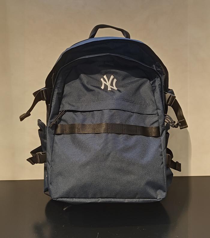 Tas Ransel New Era Backpack New York Yankees Navy 35L Carrier Pack 100% Original Resmi