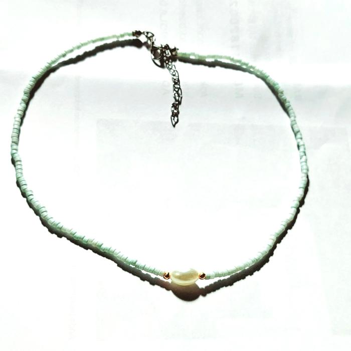 Kalung manik manik mutiara oval