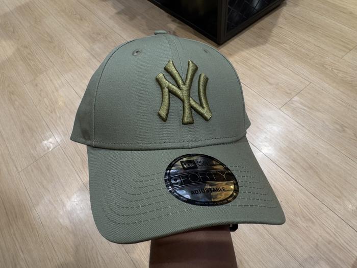 Topi New Era 9Forty New York Yankees Embroidery Green Cap