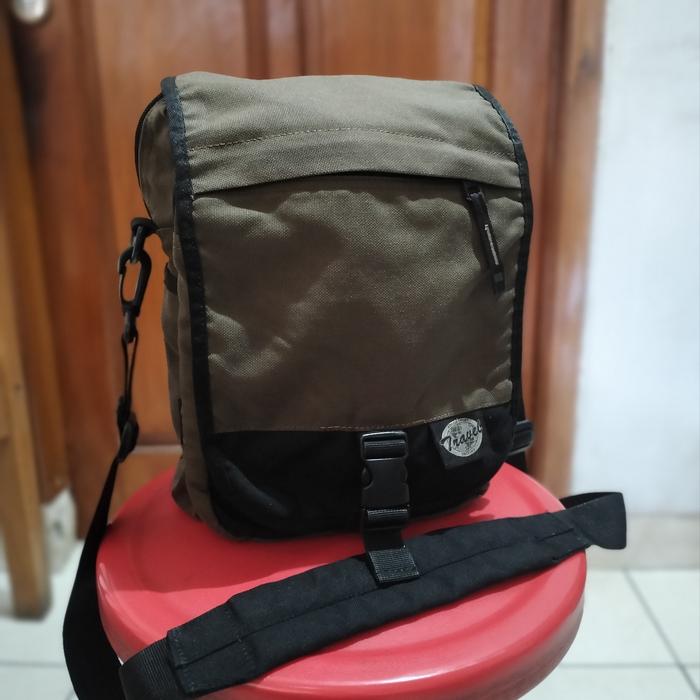 Tas selempang pria army Kolon sport