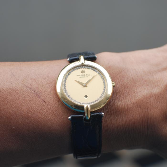 RAYMOND WEIL  VINTAGE 18 K GOLD ELECTROPLATED WITH DIAMOND