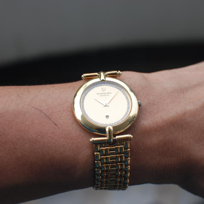 VINTAGE RAYMOND WEIL 5350 18 K GOLDPLATED WITH DIAMOND