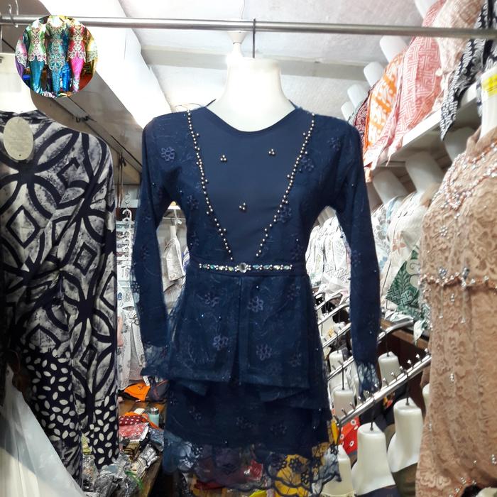kebaya wisuda modern tile mutiara warna biru navi dongker