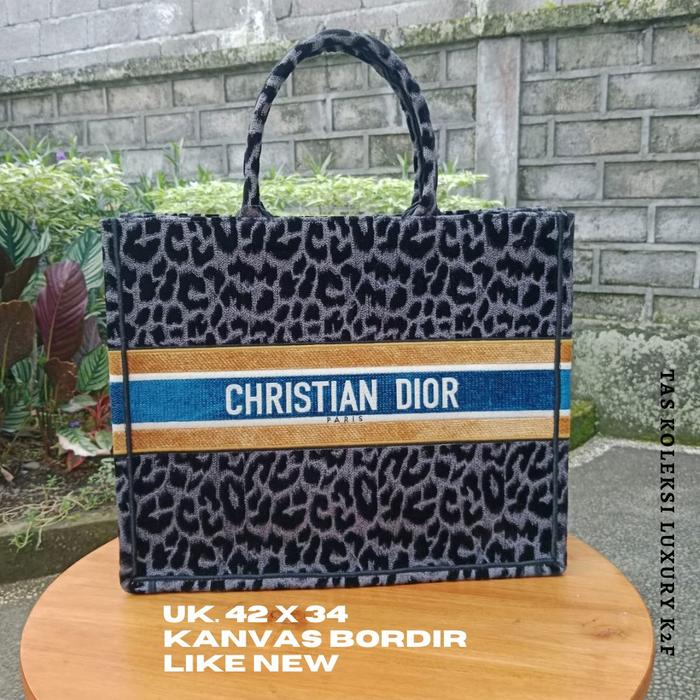 Tas wanita preloved branded CD Crist*Di, denim rajut tebal muluss
