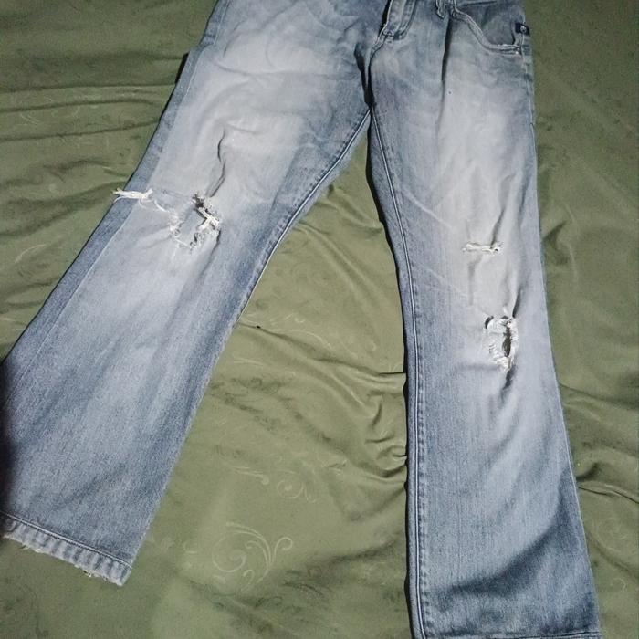 celana jeans sixteen d scale ripped