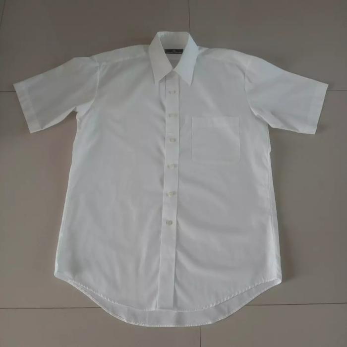 Kemeja Putih Lengan Pendek REGAL FRIEND size XL