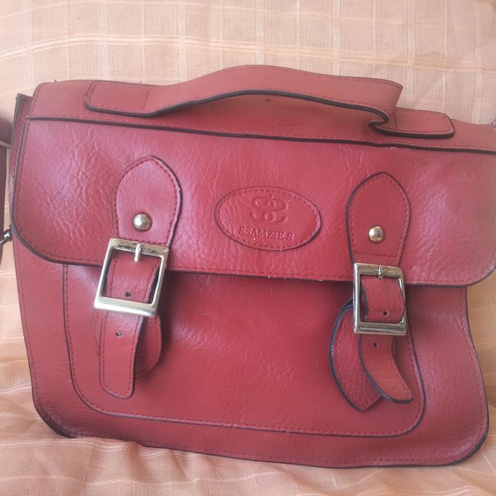 Tas Ssamzie,s Original full kulit asli, no minus mulus yang tau barang pasti minat jual murah ja bos
