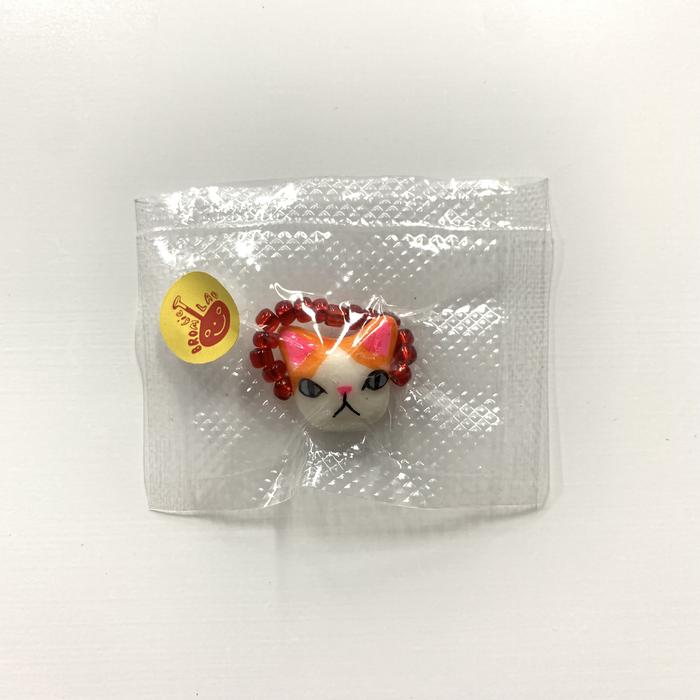 Cincin - Brombie : Mini Specimen Ring - Kucing Putih - Berkuping Oren - 4