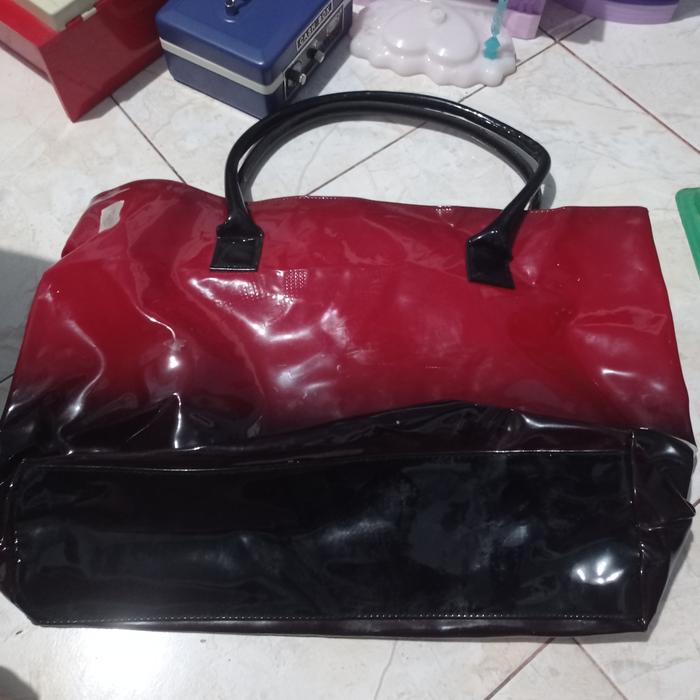 Elizabeth Arden Tote Bag  Masih seperti baru Harga 120 rb