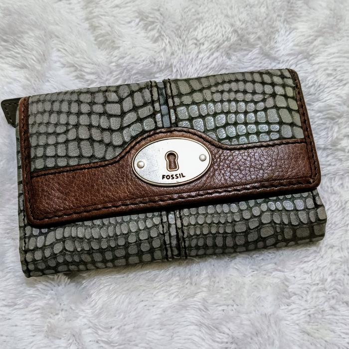 Dompet Fossil Maddox VGC kulit asli ala snakeskin grey coffee