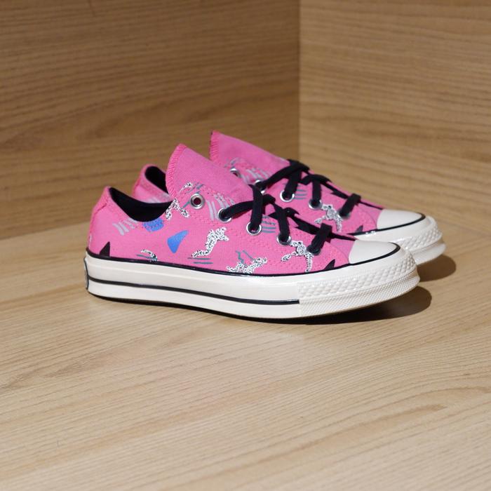 CONVERSE 70 OX HYPER PINK DIGITAL 170925C