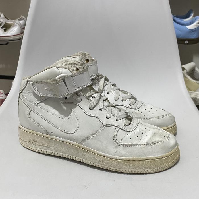 Sepatu Second Nike AF1 High Size 40