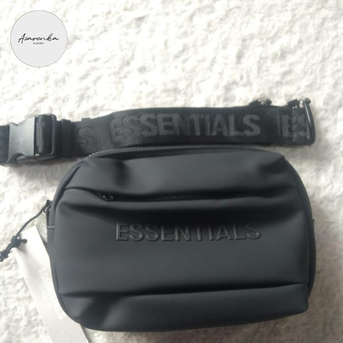 Tas Selempang Pria Essentials